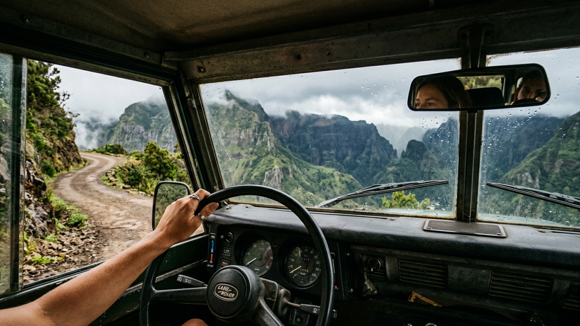 Jeep Safari: Smuggler's Paths